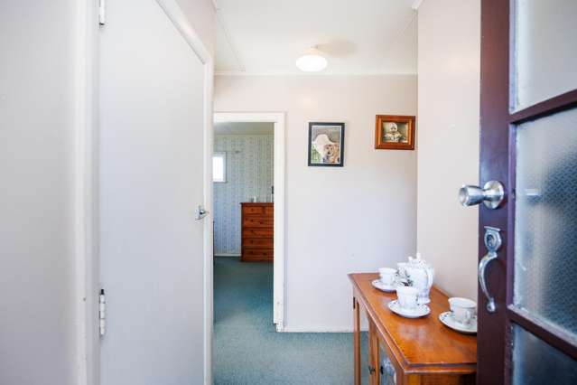 17 Sefton Avenue Highbury_4