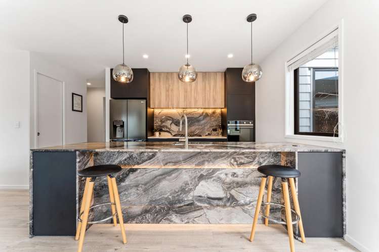 8 Matahae Crescent Wainui_1