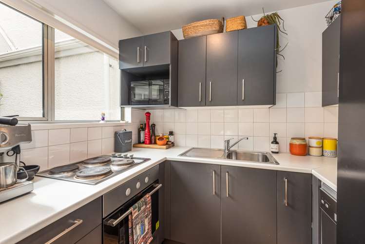 2/56 Saint James Avenue Papanui_5