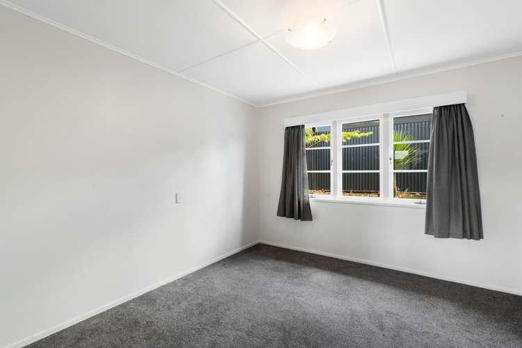 34 Moresby Avenue Waihi_5