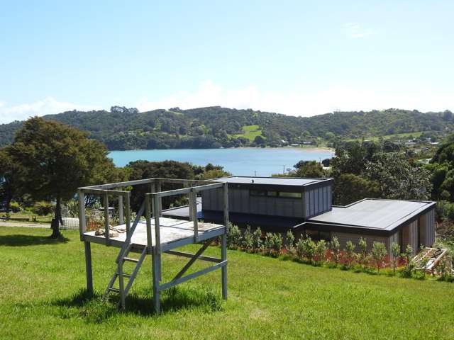 Oneroa Land is back "on"