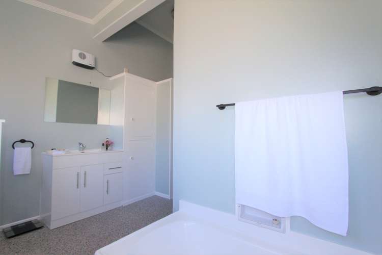 20 Main Street Pahiatua_11