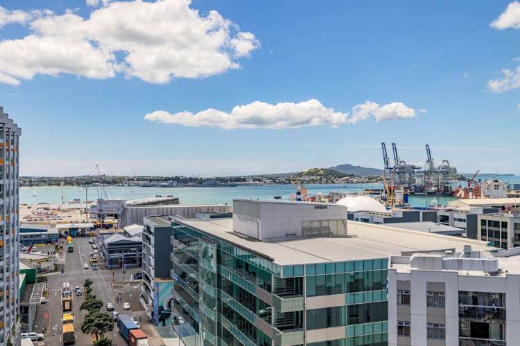 1206/47 Beach Road Auckland Central_10