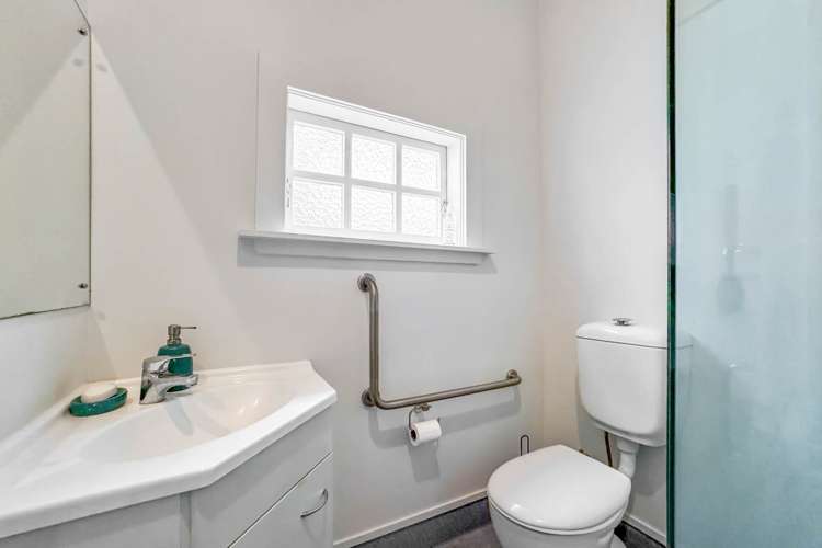 33 Brixton Road Mount Eden_13