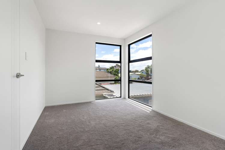 1/17 Henwood Road Mangere East_8