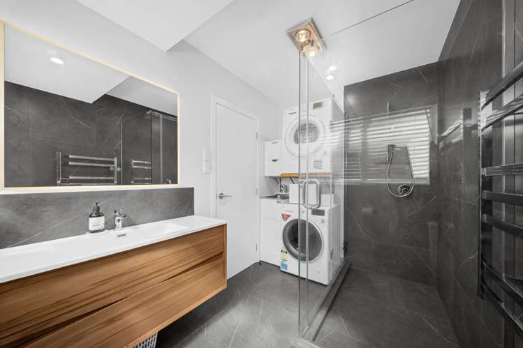 1/7 Jutland Street Mairangi Bay_16