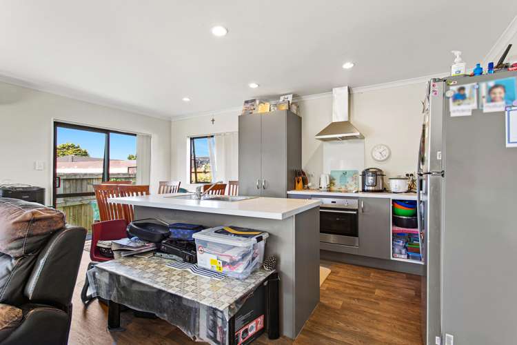 21 Sikkim Crescent Clover Park_6