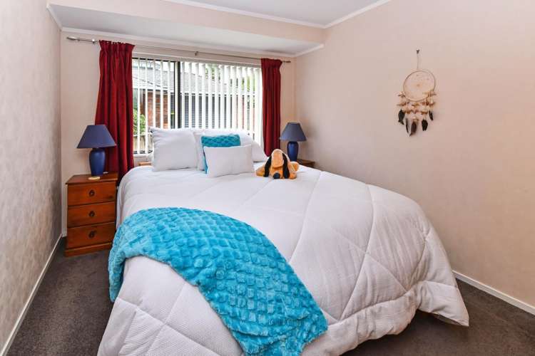 16 Kuripaka Crescent The Gardens_12