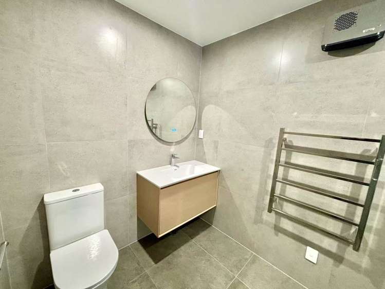 2B/2 Grove Lane Pakuranga_12
