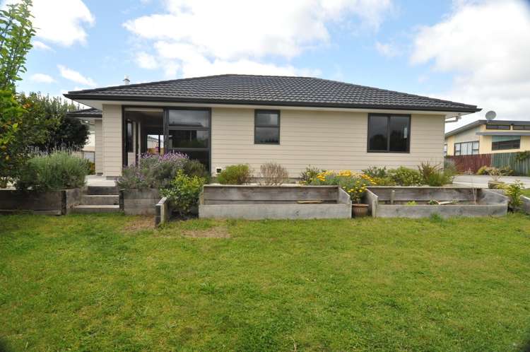 105a Lorraine Place Whangamata_17