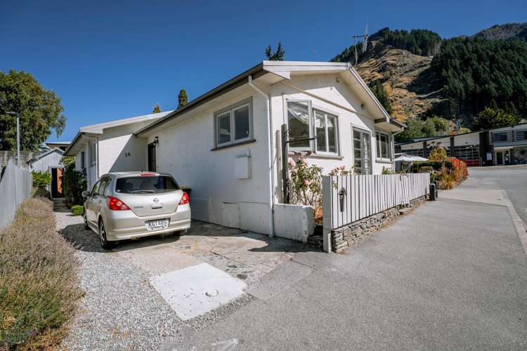 56 Camp Street Queenstown_3