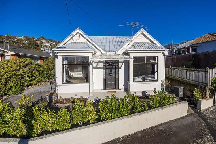 11 Hazel Avenue Caversham_18