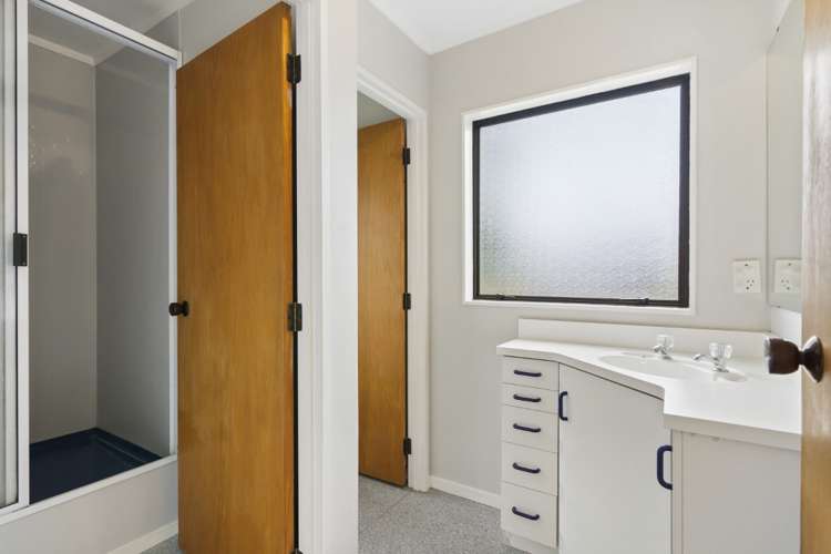 118 Charleston Avenue Whangamata_22