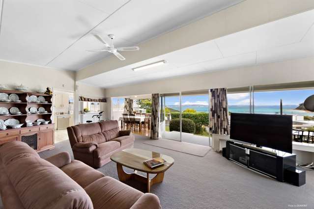 1048 Whangaparaoa Road Tindalls Beach_4