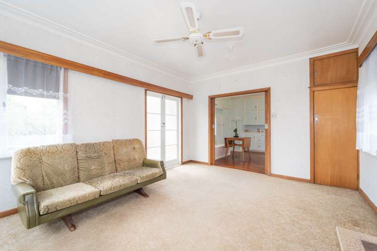 15 Willerton Avenue New Lynn_10