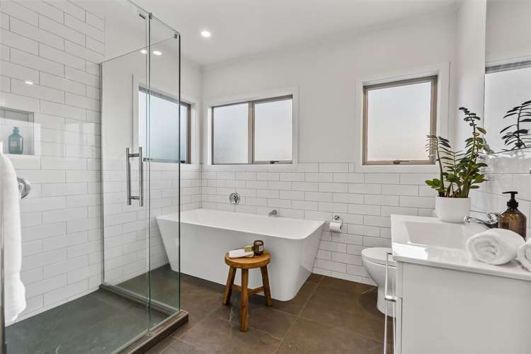 28 Highland Road Mount Albert_8