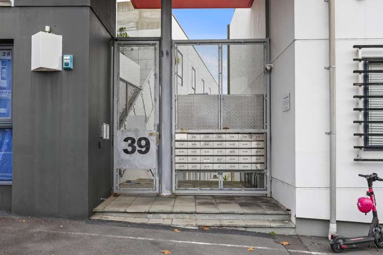 5/39 Pitt Street Auckland Central_32