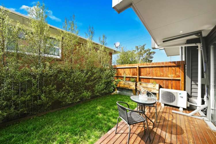 2/143 Carlisle Road_2