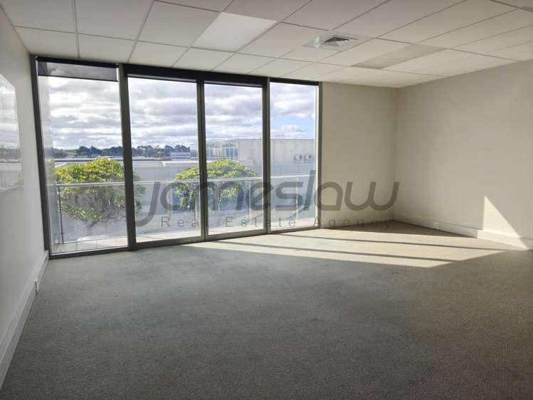 4/9 Orbit Drive Rosedale_17