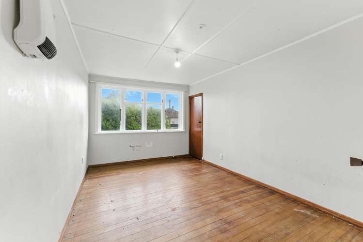 110 Emmett Street Shirley_8