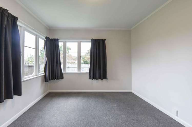 19 Fox Street Hamilton East_11