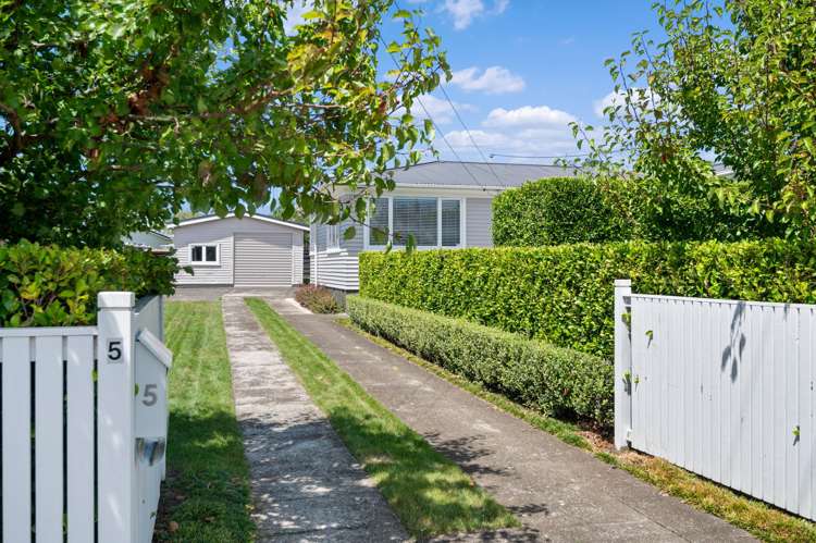 5 Wallace Road Mangere Bridge_18