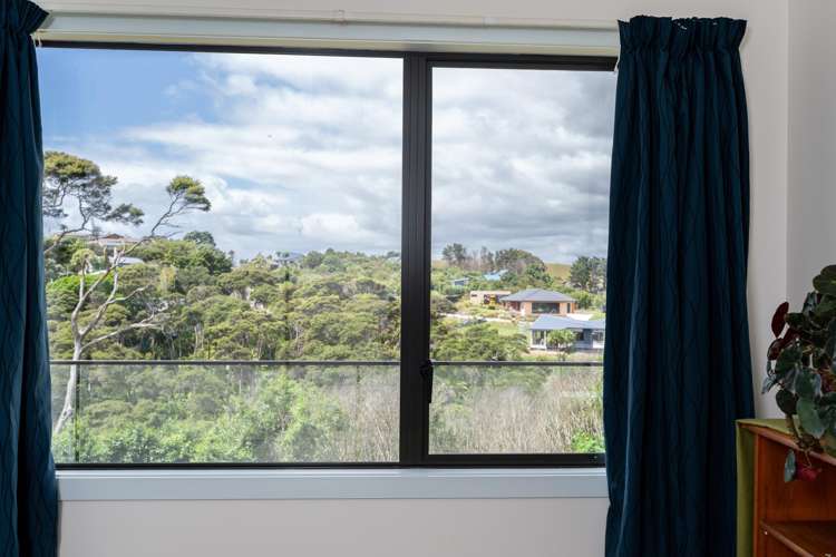 11 Sunshine Rise Raglan_14