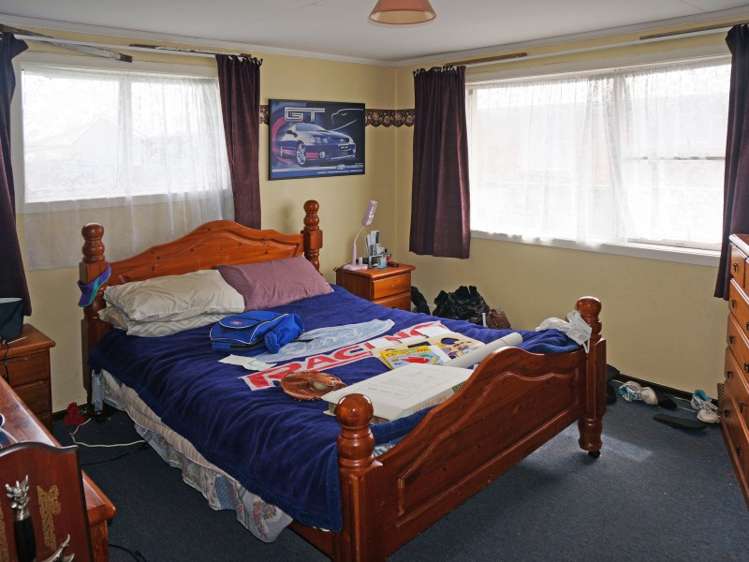 61 Glenalmond Crescent Rockdale_5