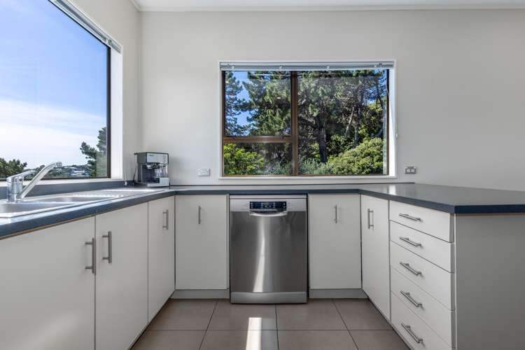 9 Kinnel Grove Papakowhai_4