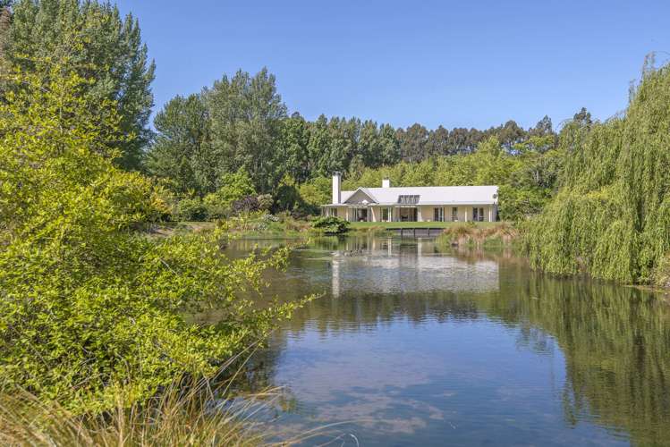 61 Mapleham Drive Pegasus_25