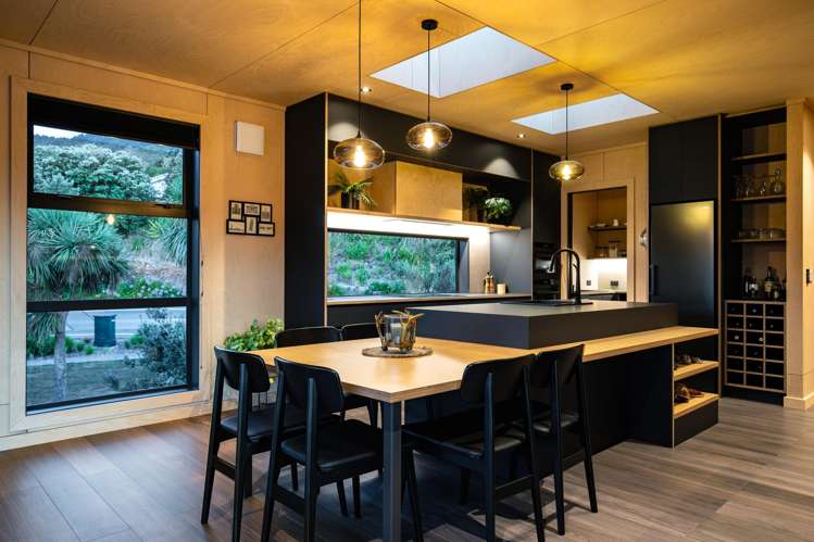 2 Whaitere Place Picton_6