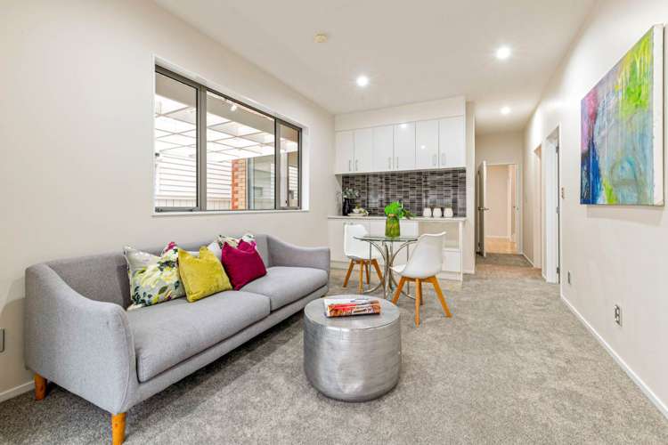 5 Rohi Place Flat Bush_9