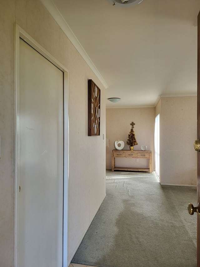 69 Medvale Avenue Flat Bush_1