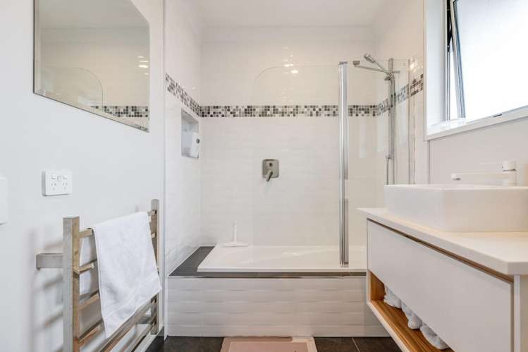  9 Forbes Place Kelvin Grove_8