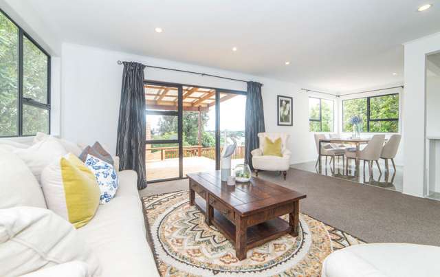 6 Target Road Totara Vale_4