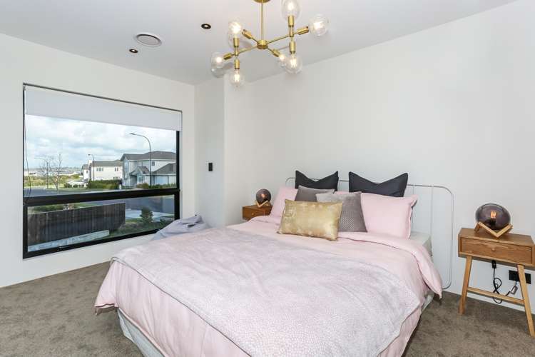 8 Edgewater Drive Karaka_11