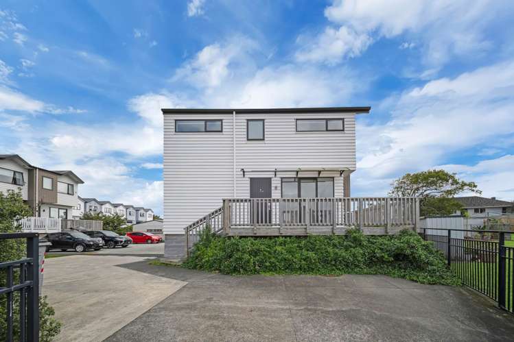 1/15 Rush Place Mangere_1