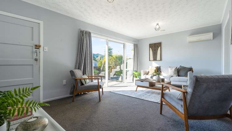 17 Mountbatten Grove Clouston Park_2