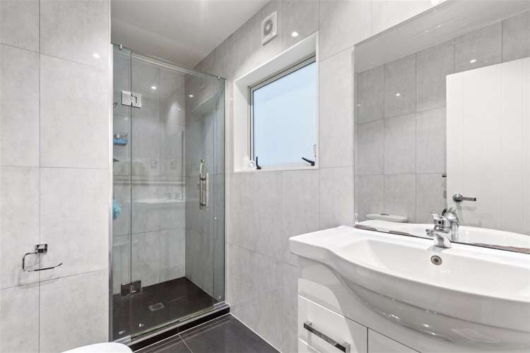 242c Porchester Road Takanini_12