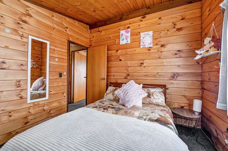 11A Warwick Road Stratford_16