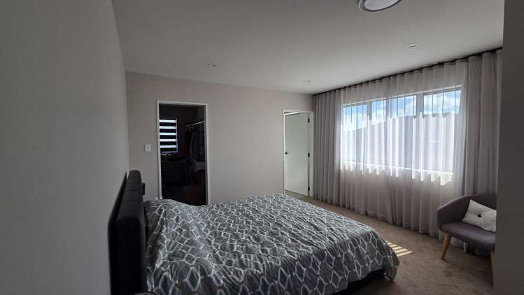 21 Meadowridge Drive Flat Bush_10