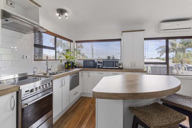 25 Putini Road Mangere Bridge_6