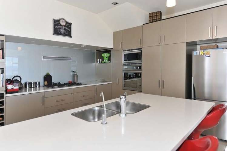 16 Zeehaen Place Britannia Heights_8