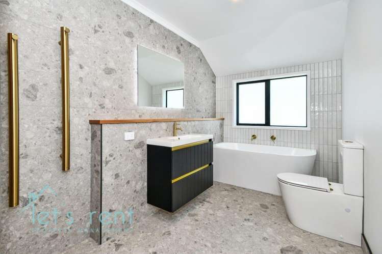 42 Evergreen Parade 10940_18