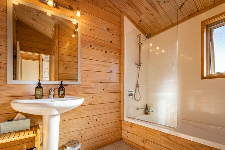 6 Kirk Street National Park_20