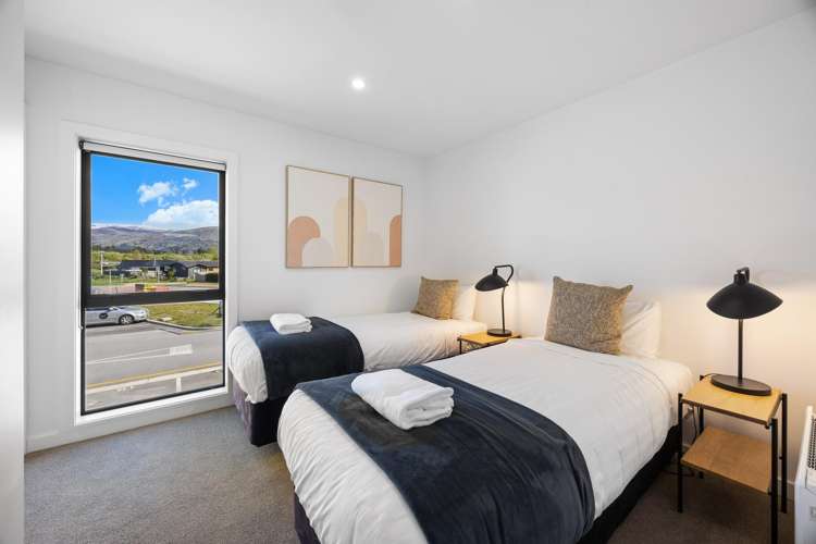 1b Kidds Way Albert Town_15