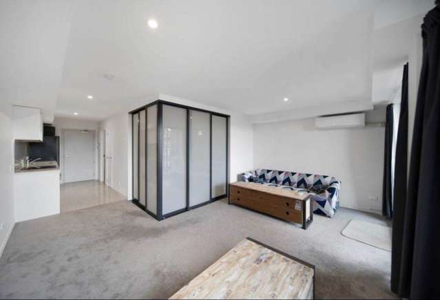 111/8 Gray Avenue Mangere East_4