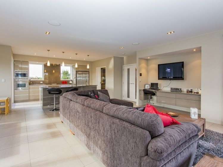 56 Davis Road Cust_24