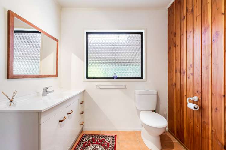 1/52 Cresta Avenue Beach Haven_17