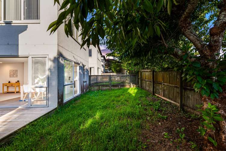 74b Saint Georges Road Avondale_13